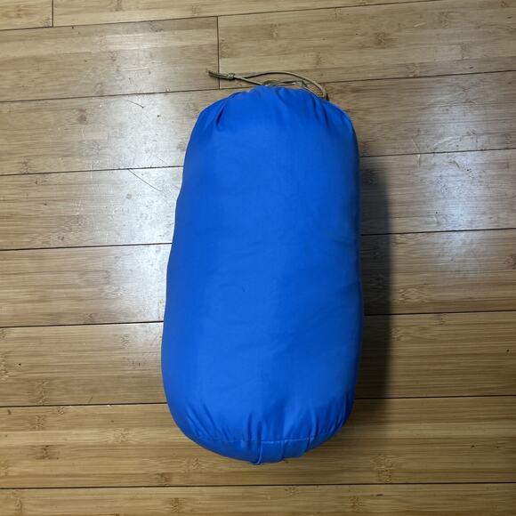Marmot Down Sleeping Bag 2lbs 6oz Compression Sack Lightweight Double Zipper USA - Picture 10 of 10